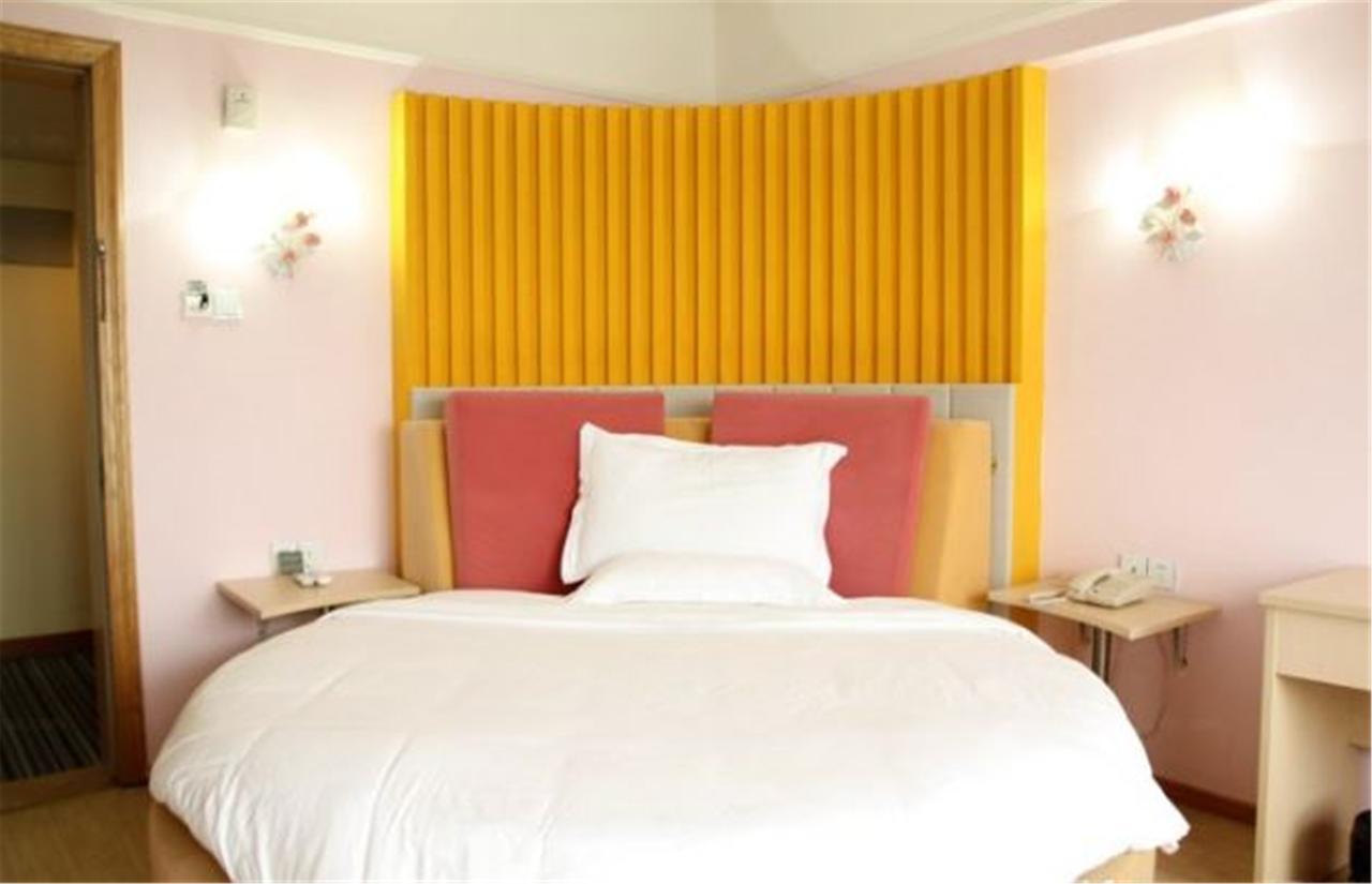 Constellation Theme Hotel - Zhuhai Extérieur photo
